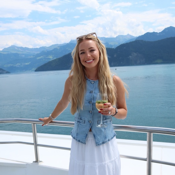 Meet your Posher, Rylee - Picture 1 of 1